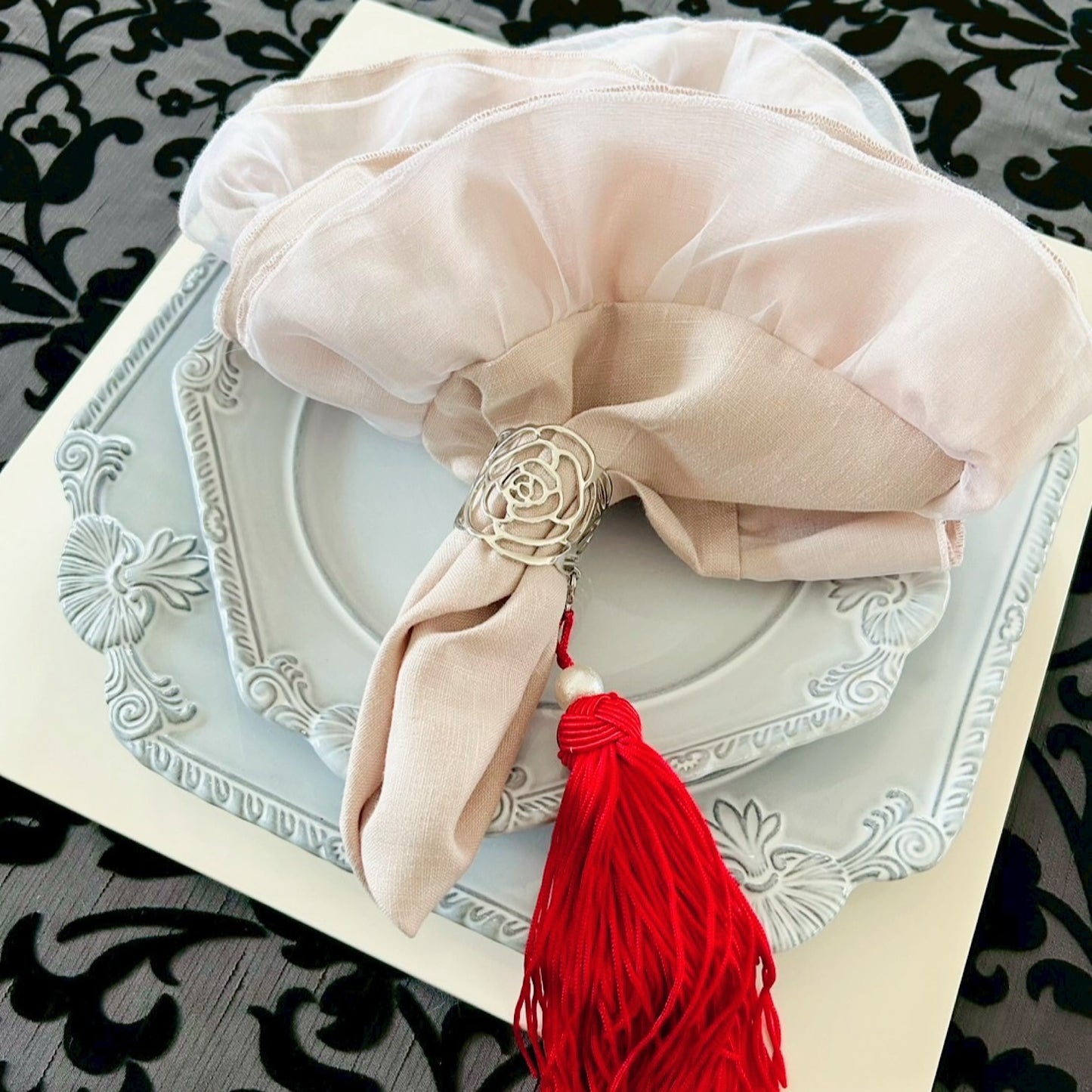 Linen & Silk Frill Napkin with Cotton Pearl Tassel | LA ROSE BLANCHE