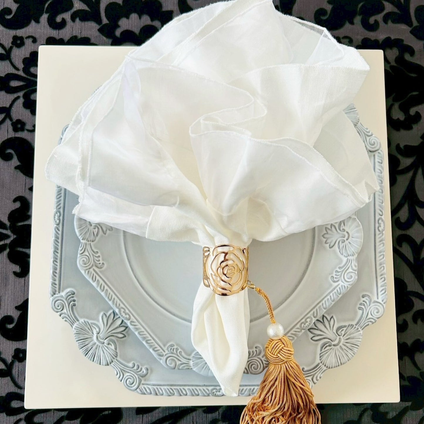 Linen & Silk Frill Napkin with Cotton Pearl Tassel | LA ROSE BLANCHE