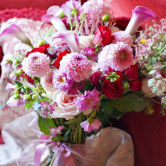 LA ROSE BLANCHE - Autumn Bouquet Workshop