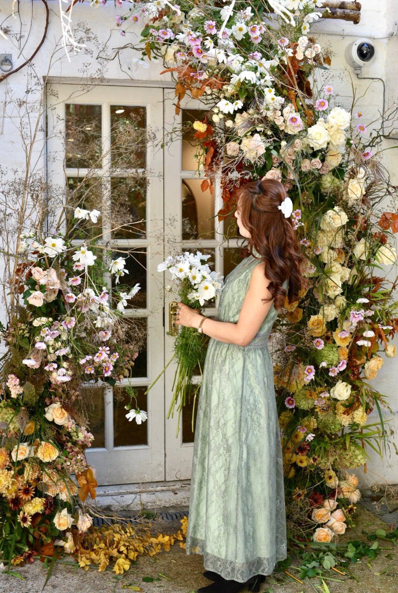 Floral Majesty –  Bespoke Artificial Floral Arrangements for Offices & Grand Spaces