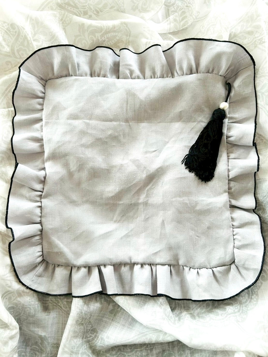 Linen Frill Napkin 2nd line | LA ROSE BLANCHE Maison Floral Collection