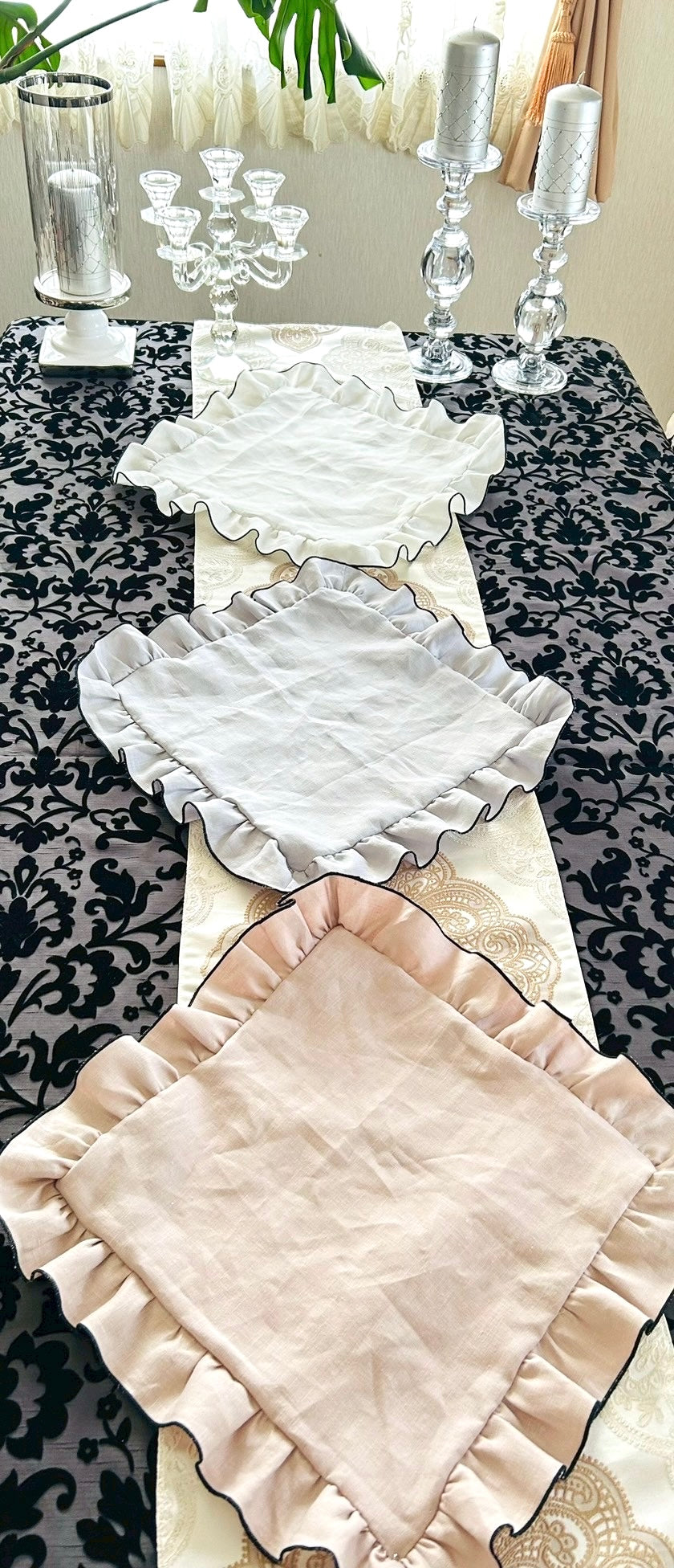 Linen Frill Napkin 2nd line | LA ROSE BLANCHE Maison Floral Collection